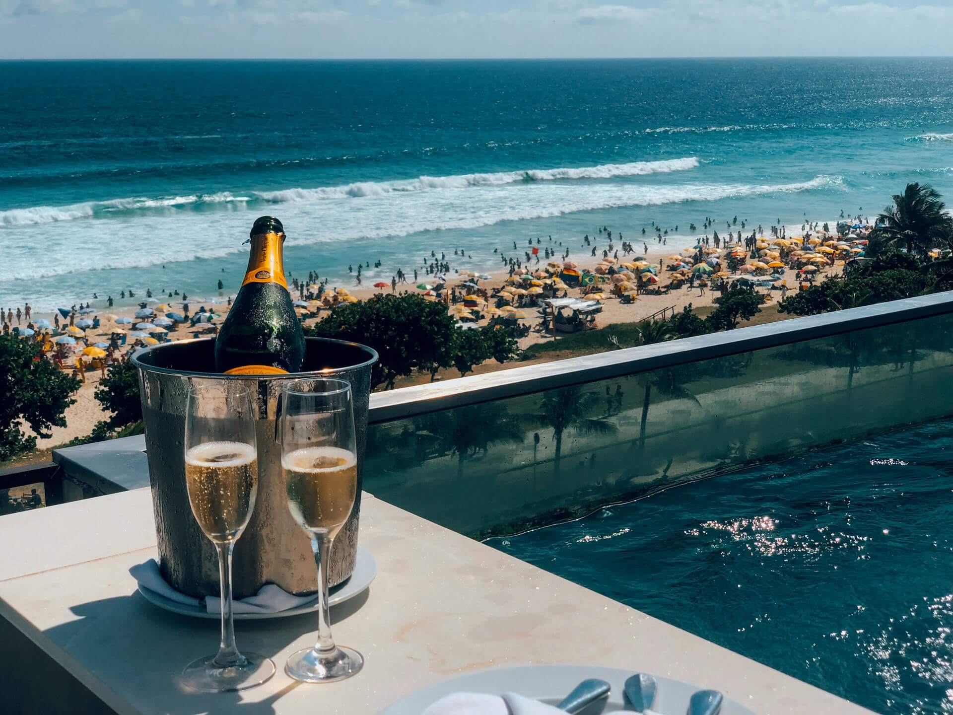 Champage e Verão A Combinacao Perfeita Vinhos Velhos