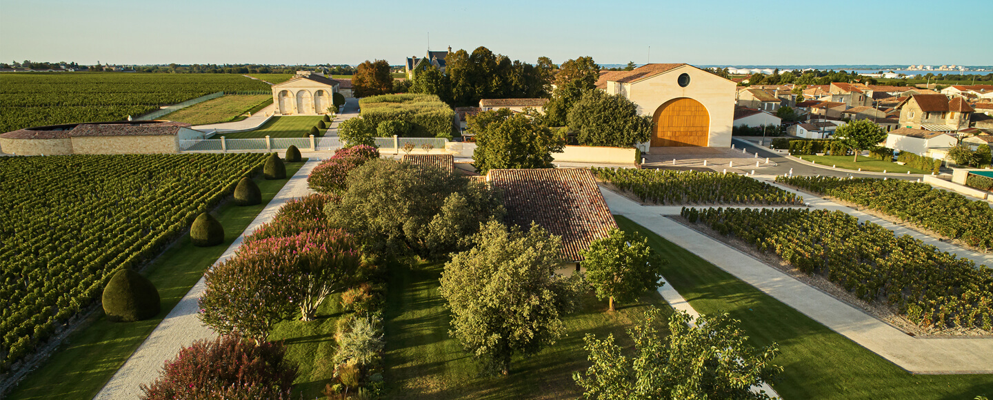 Vista Aerea Chateau Mouton Rothschild 2014